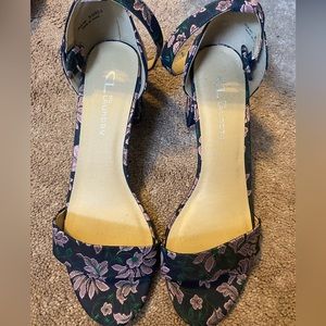 Chinese laundry heels